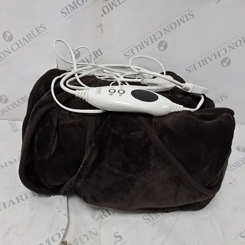 COZEE HOME HEATED BLANKET IN CHOCOLATE  