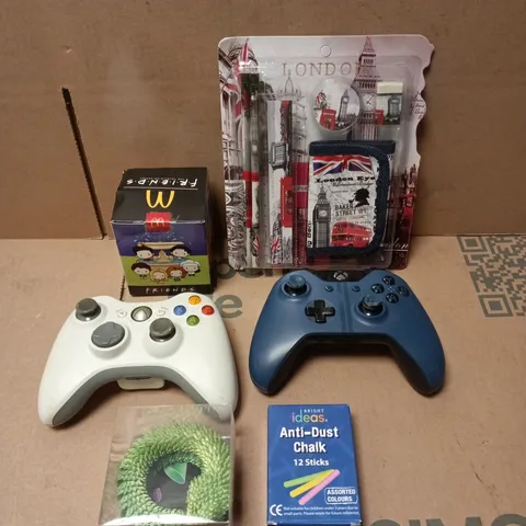 APPROXIMATELY 10 ASSORTED TOYS & GAMES PRODUCTS TO INCLUDE XBOX CONTROLLER, SNAKE TOY, STATIONARY SET ETC 