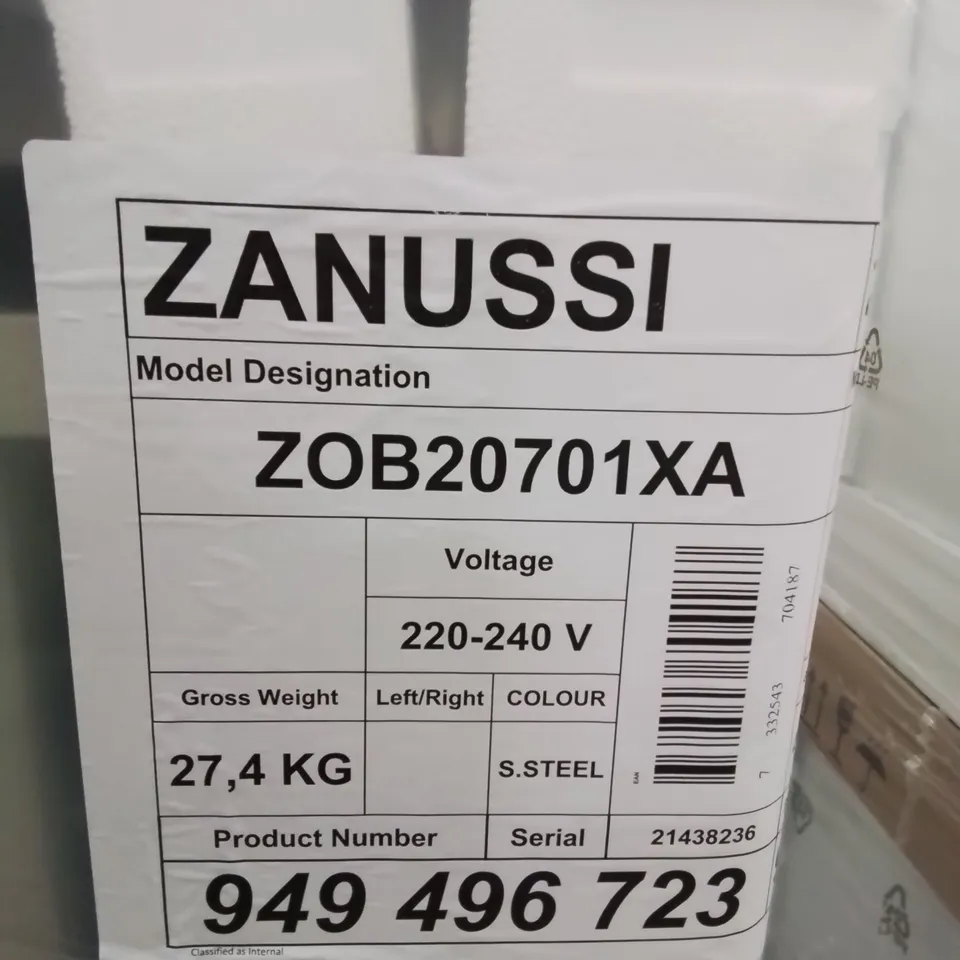 ZANUSSI INTEGRATED ELECTRIC OVEN Model ZOB20701XA