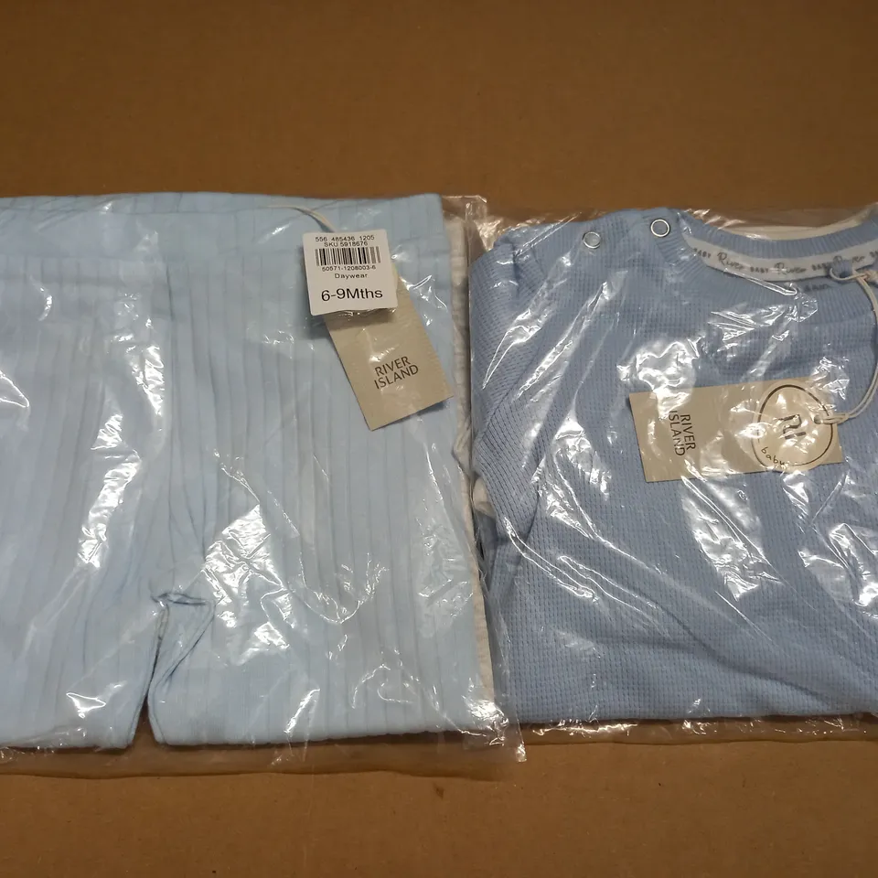 LOT OF APPROX 5 RIVER ISLAND BABY CLOTHING ITEMS - 3-6/6-9 MONTHS