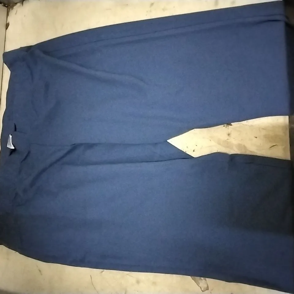 BOX OF APPROXIMATELY 7 MR.MAX DEEP BLUE HOLLYWOOD LEGGINGS XL