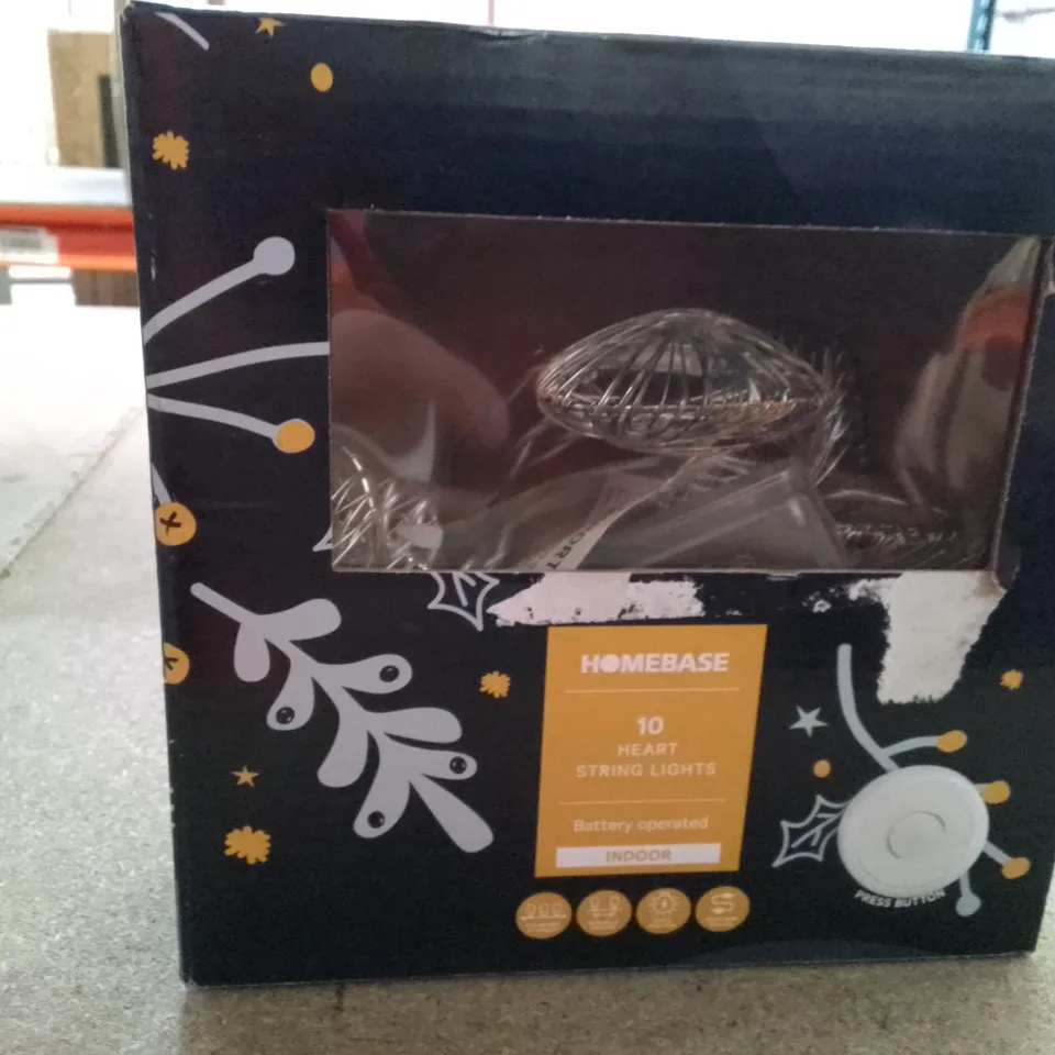 BOXED HOME BASE 10 HEART STRING LIGHTS