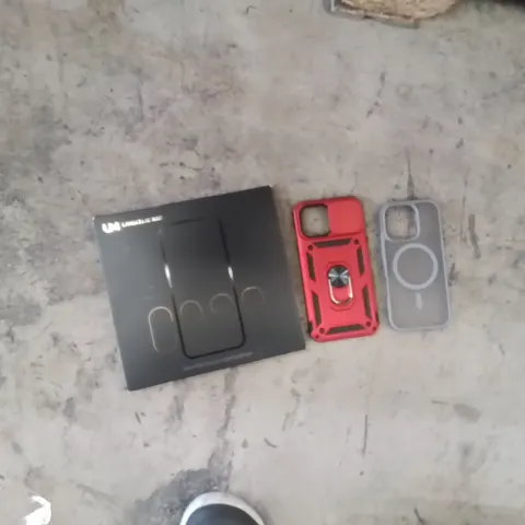 PALLET CONTAINING A LARGE QUANTITY OF PHONE CASES,SCREEN PROTECTORS 