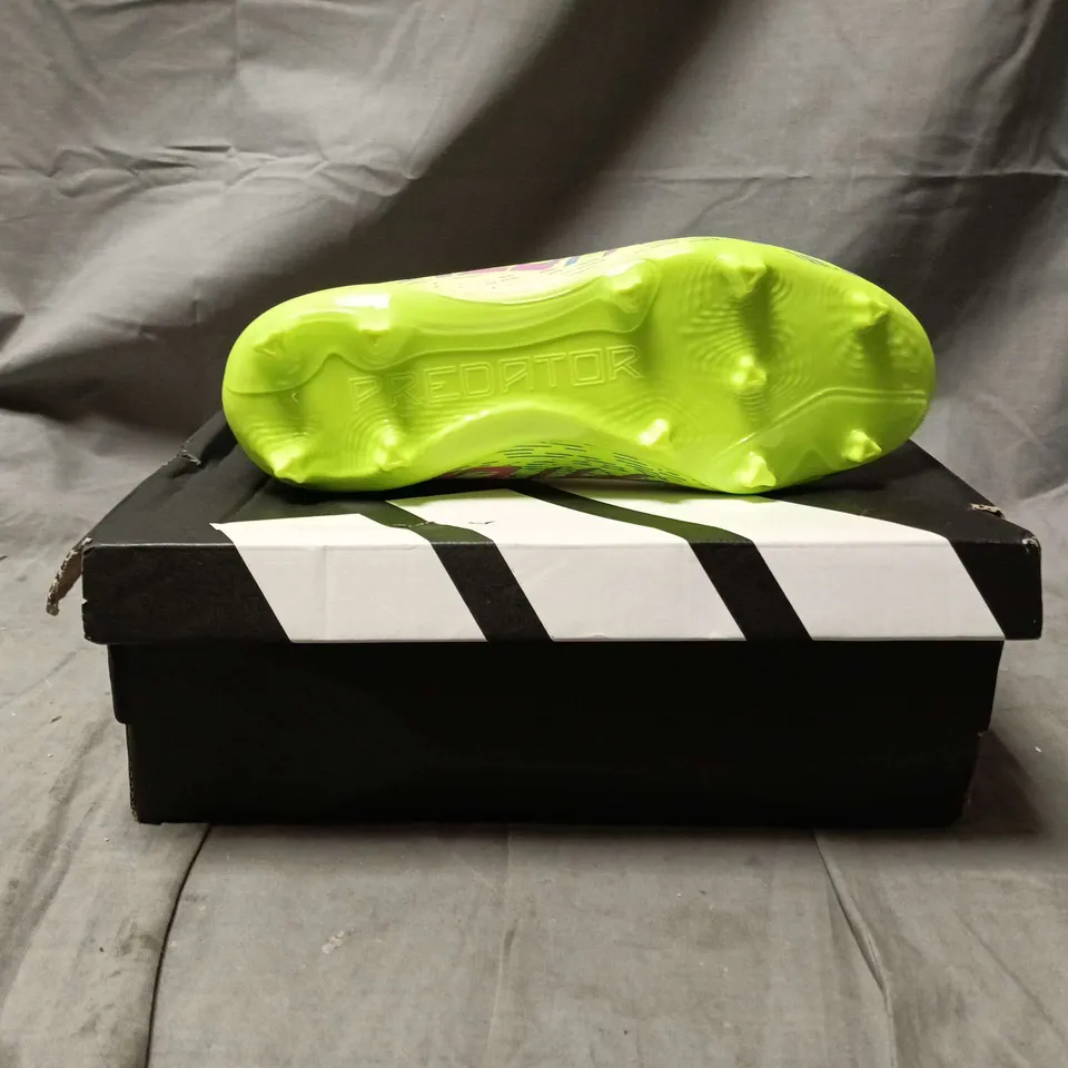 BOXED PAIR OF ADIDAS PREDATOR FOOTBALL BOOTS – NEON YELLOW/GREEN WITH PINK LEOPARD PRINT SIZE UK 5