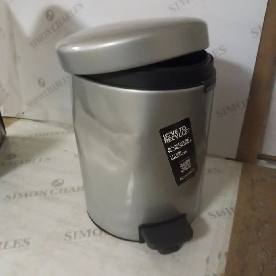 BRABANTIA NEWLCON 5L PEDAL BIN