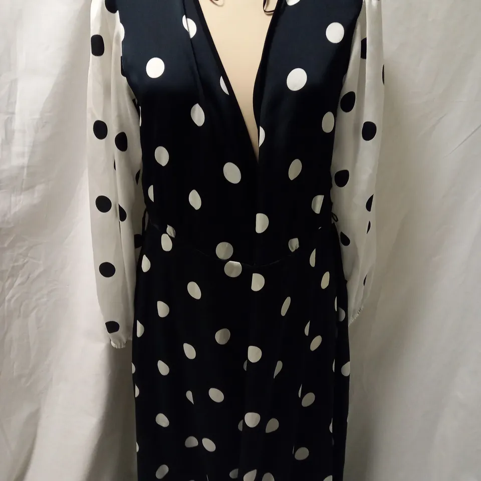 COAST CONTRAST SPOT WRAP DRESS - SIZE 12