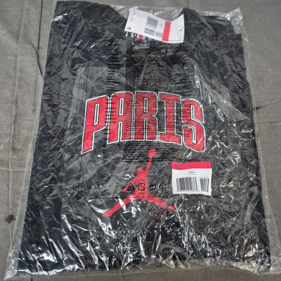 BAGGED NIKE JORDAN PARIS TEE IN BLACK - LARGE