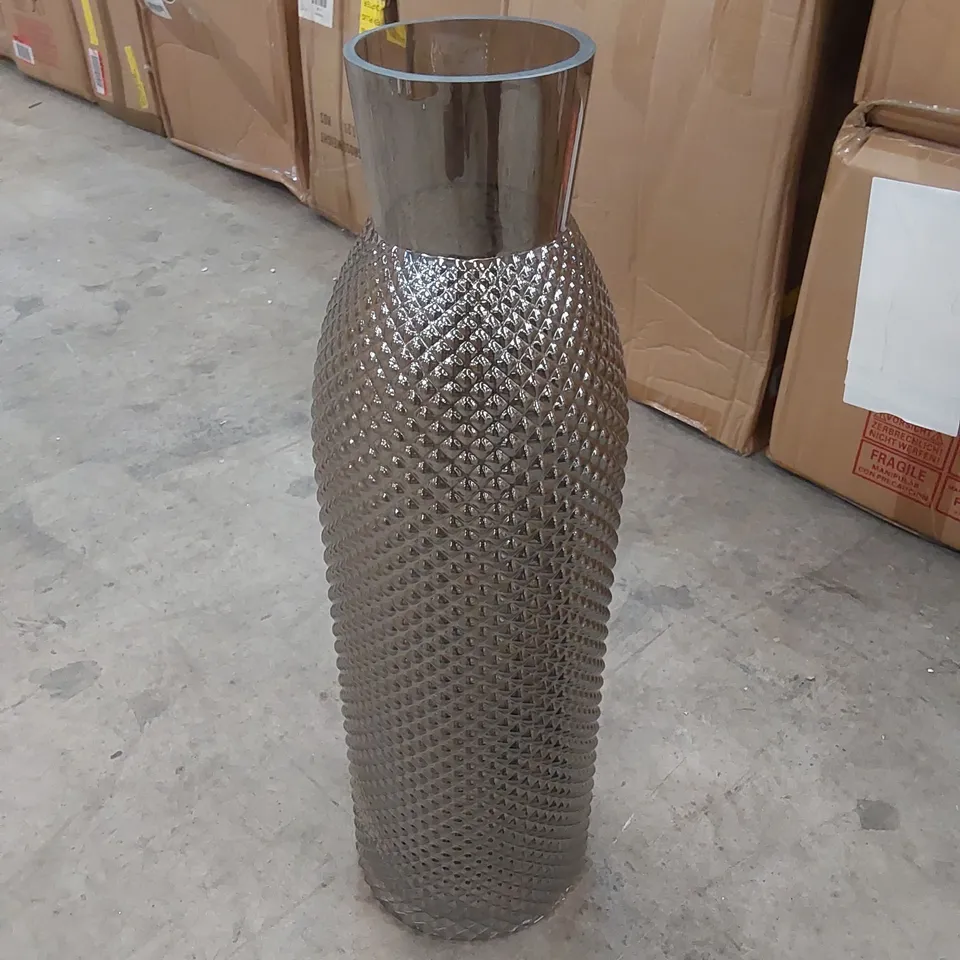 BOXED HANDMADE GLASS ARTIFICIAL VASE