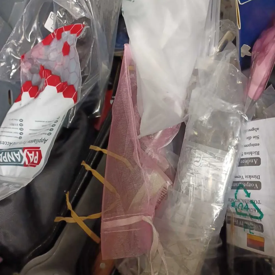 LOT OF APPROX 12 ASSORTED HOUSEHOLD ITEMS TO INCLUDE VITREX HI GLAZE 180MM DIAMOND BLADE, ARALDITE CRYSTAL ADHESIVE, REDLINE SCREW SHEARS, ETC 