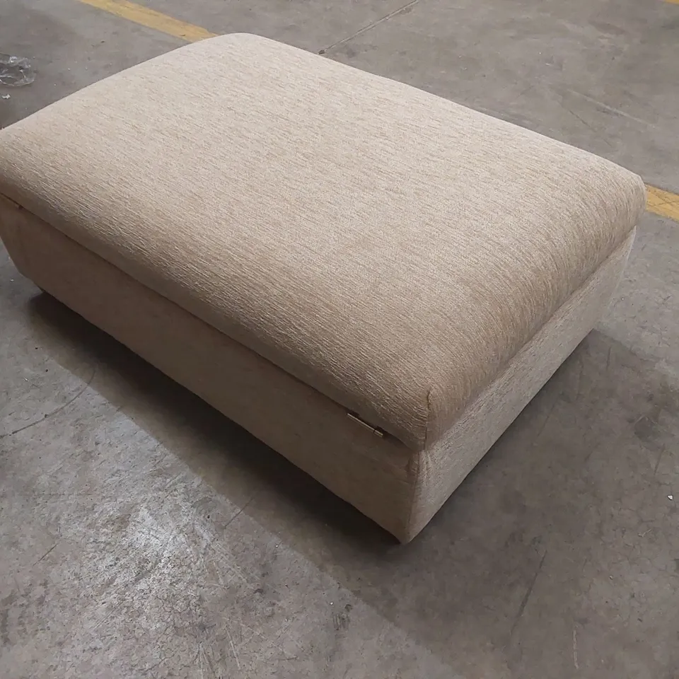 PARKER KNOLL UPHOLSTERED STORAGE FOOTSTOOL