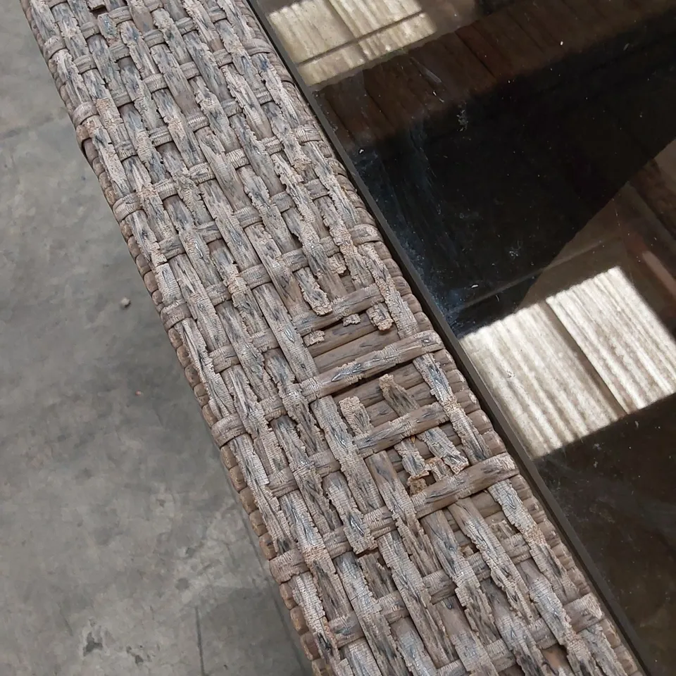 DESIGNER GARDEN & PATIO RATTAN DINING TABLE SET WITH CHAIRS AND COVER