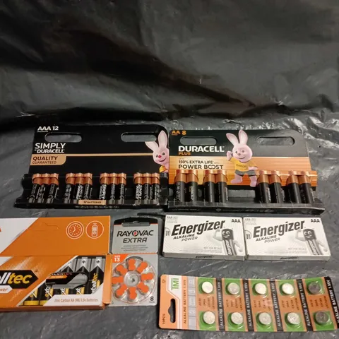 APPROXIMATELY 20 ASSORTED BATTERY MULTI-PACK PRODUCTS 