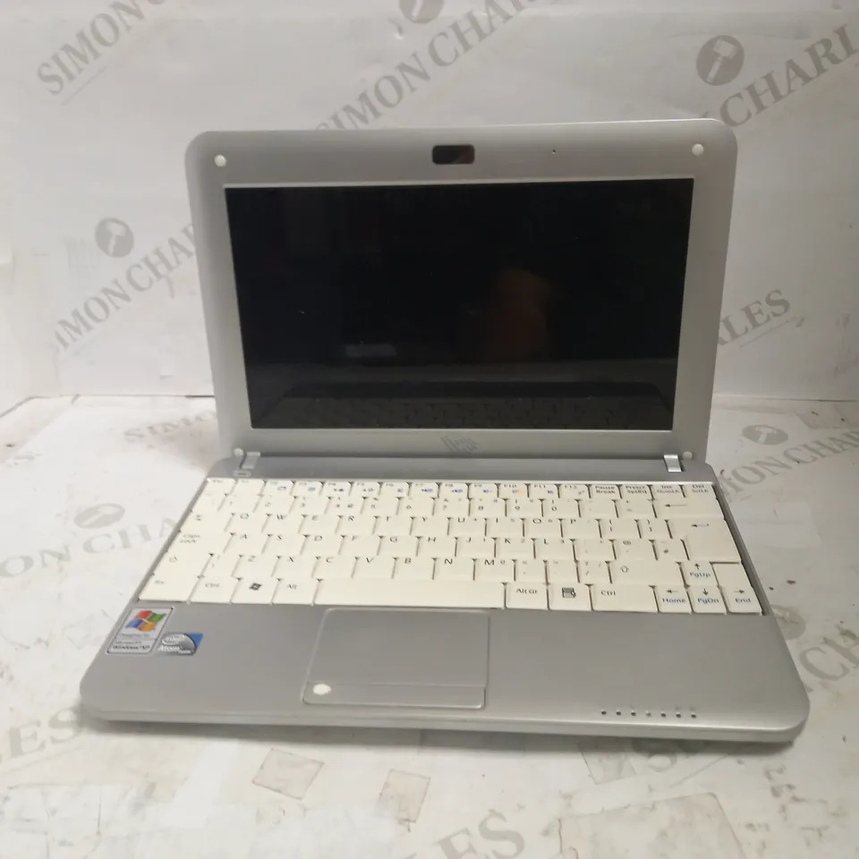 BAUER WWW107S MINI LAPTOP
