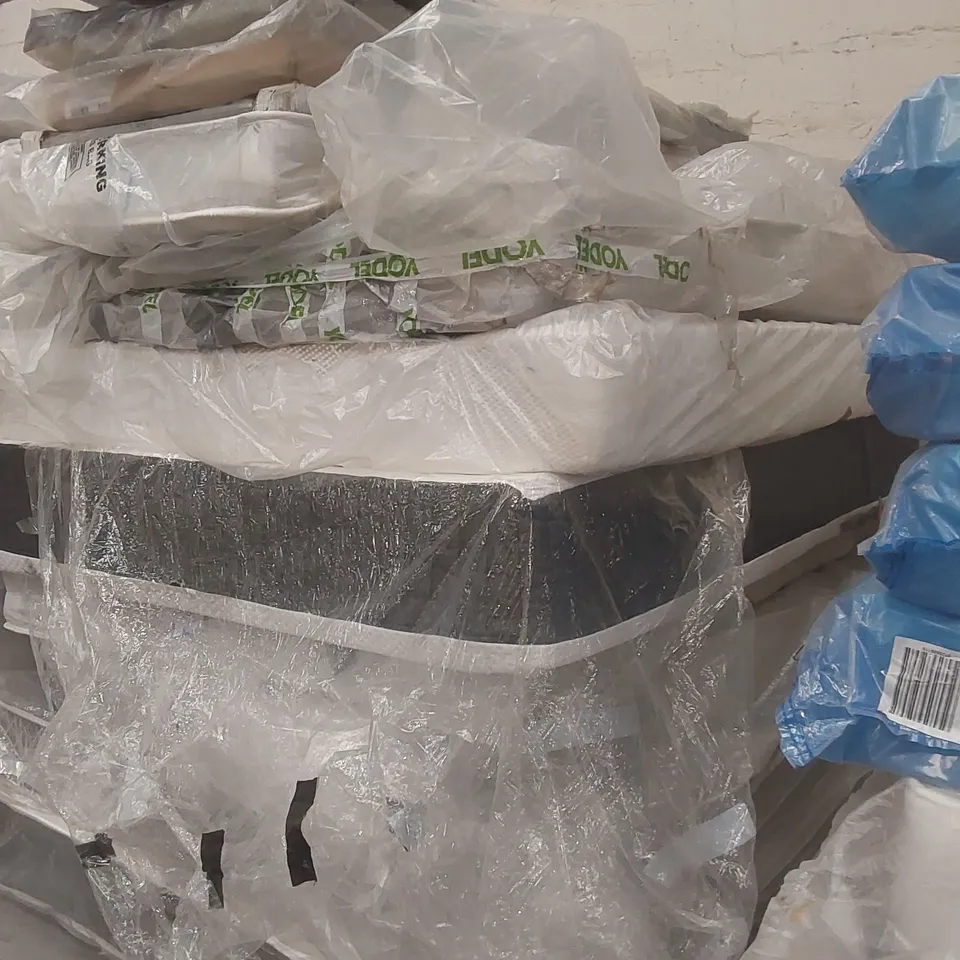 PALLET CONTAINING APPROXIMATELY 9x MATTRESSES, 4x HEADBOARDS