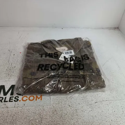 BOX OF APPROXIMATELY 11 DENIM TRUCKER JACKET TREE CAMO LARGE/EXTRA LARGE