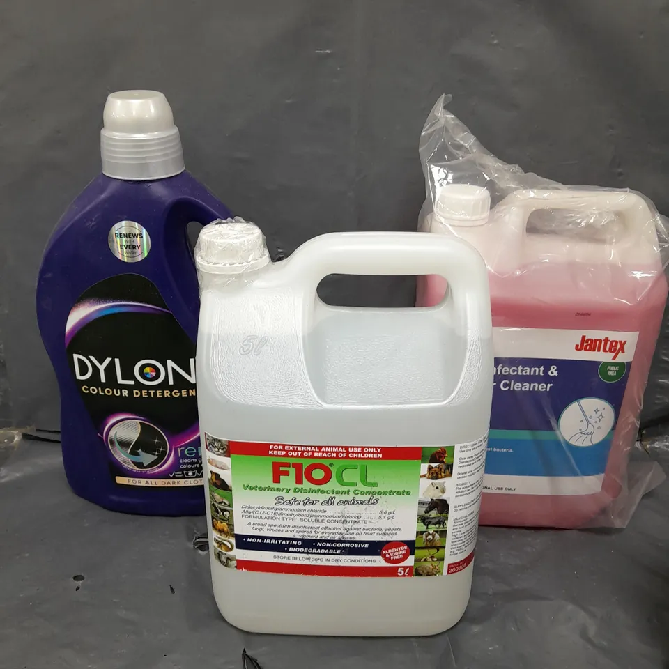 3 X ASSORTED CLEANING PRODUCTS TO INCLUDE COLOUR DETERGENT, DISINFECTANT CONCENTRATE & FLOOR CLEANER - COLLECTION ONLY 