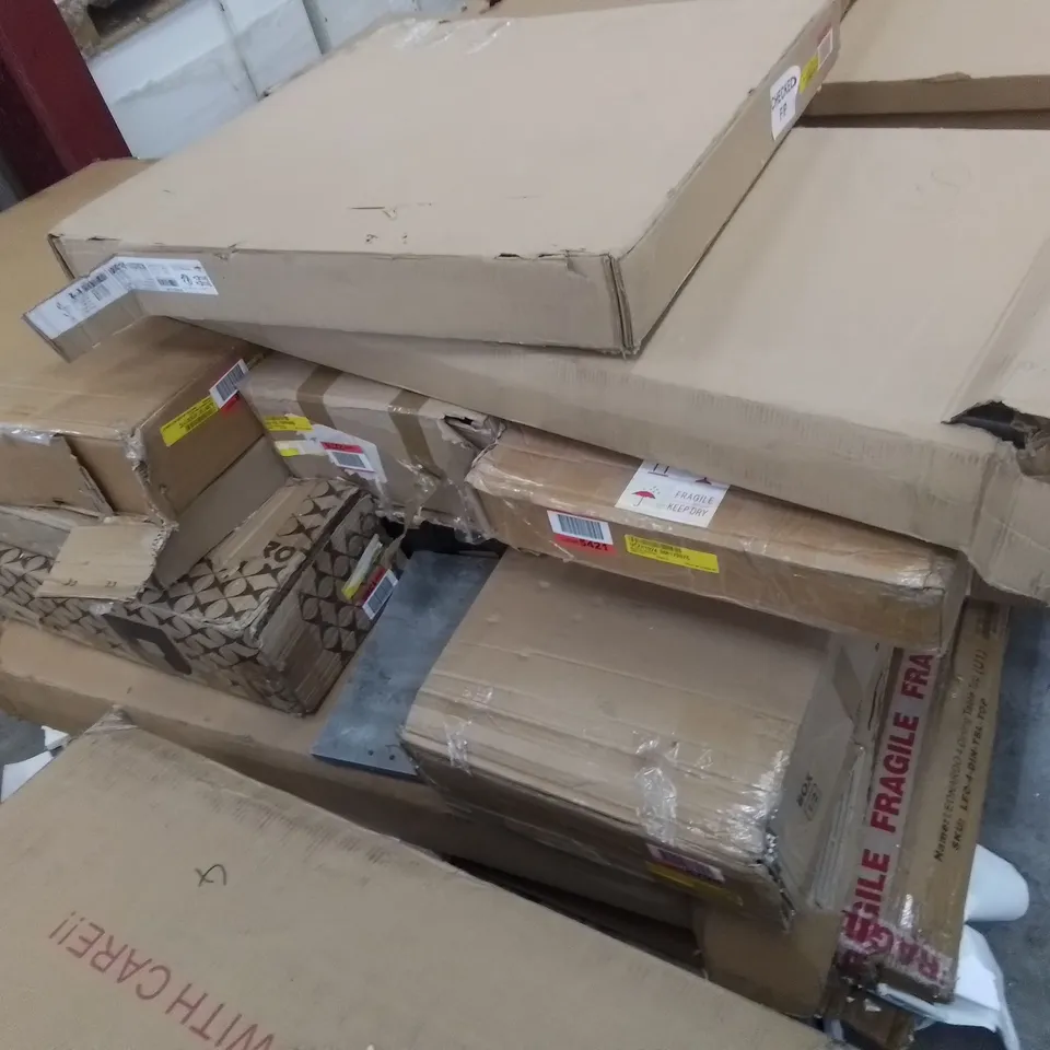 PALLET TO CONTAIN ASSORTED FURNITURE & FURNITURE PARTS 