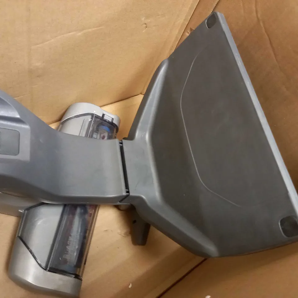 BLACK+DECKER 2 IN 1 CORDLESS VAC