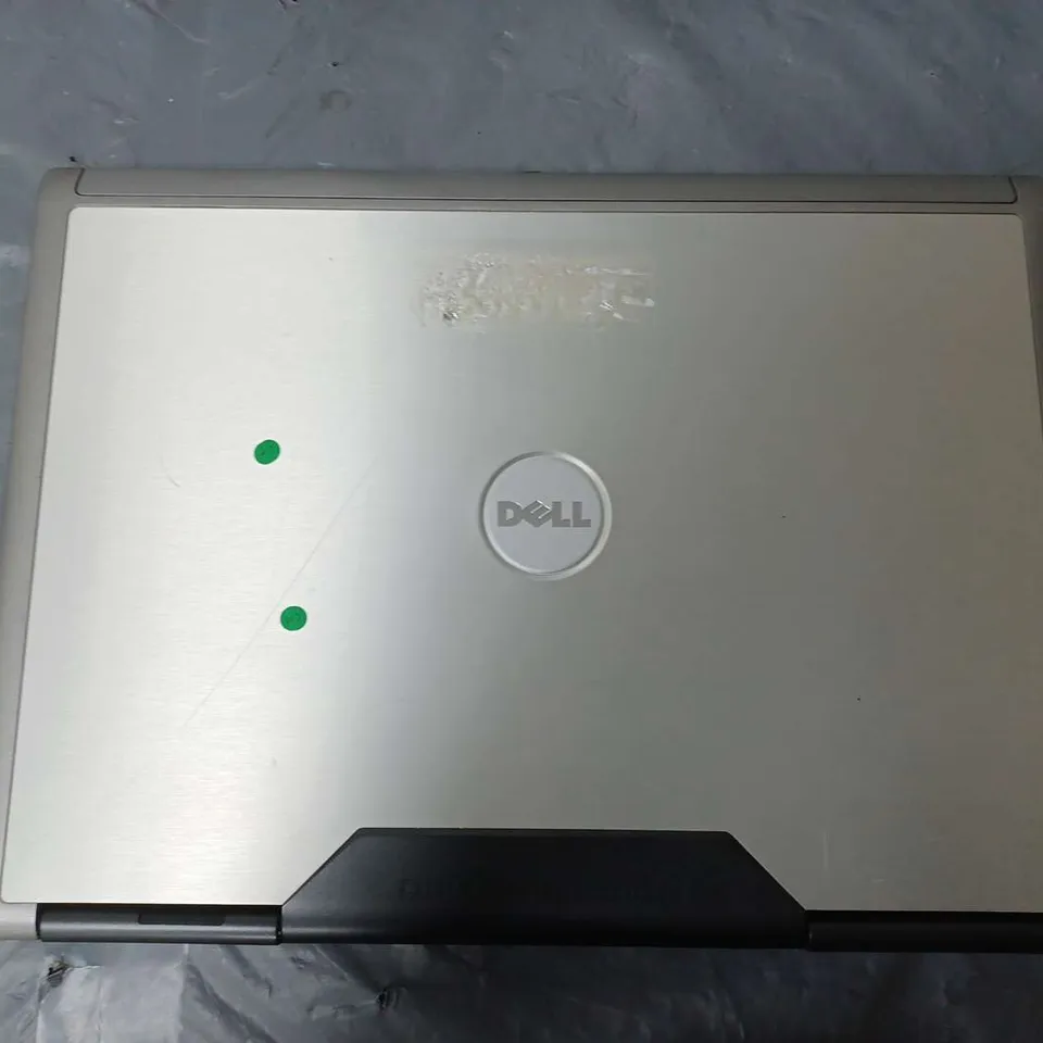 DELL PRECISION M4300 15 INCH	INTEL CENTRINO