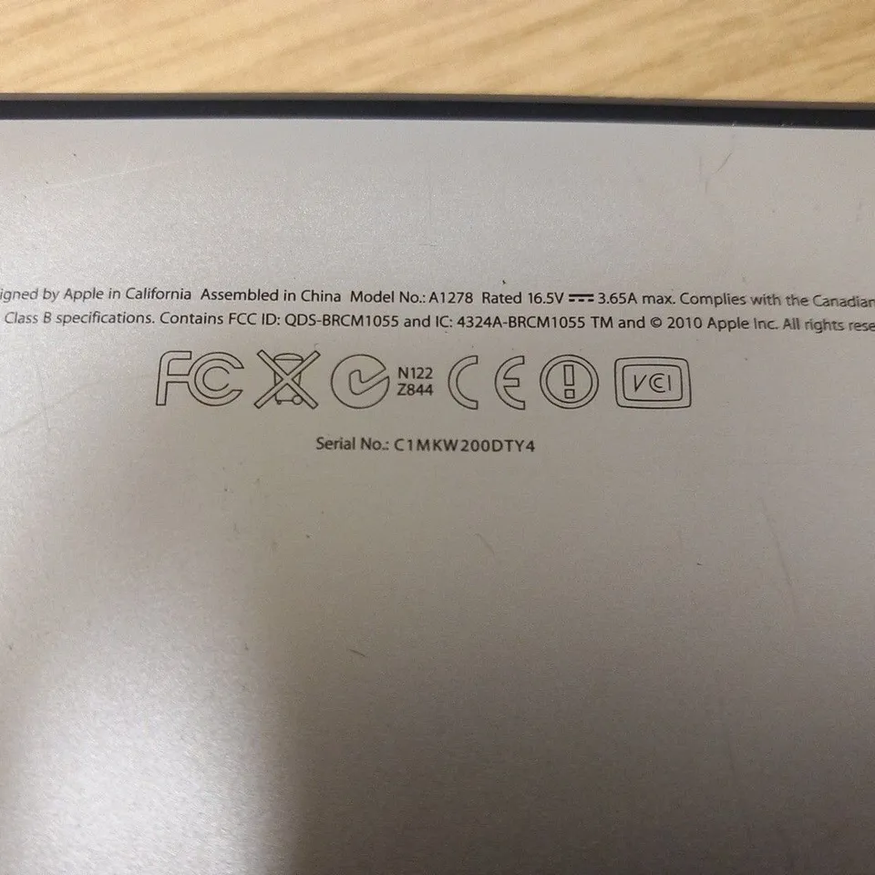 APPLE MACBOOK PRO (A1278 MID 2012)