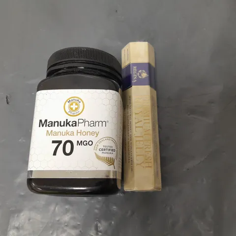 LOT OF 2 HONEY BASED FOOD ITEMS INCLUDES MANUKA PHARM 70 MGO 500G AND REGINA ROYAL JELLY 30 CAPSULES
