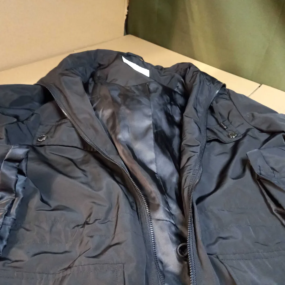 MICHAEL KORS BLACK JACKET - LARGE
