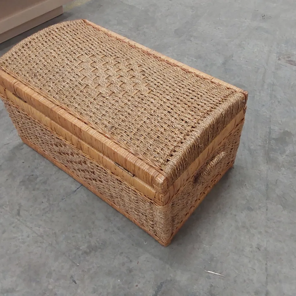 DESIGNER WICKER STORAGE CHEST 