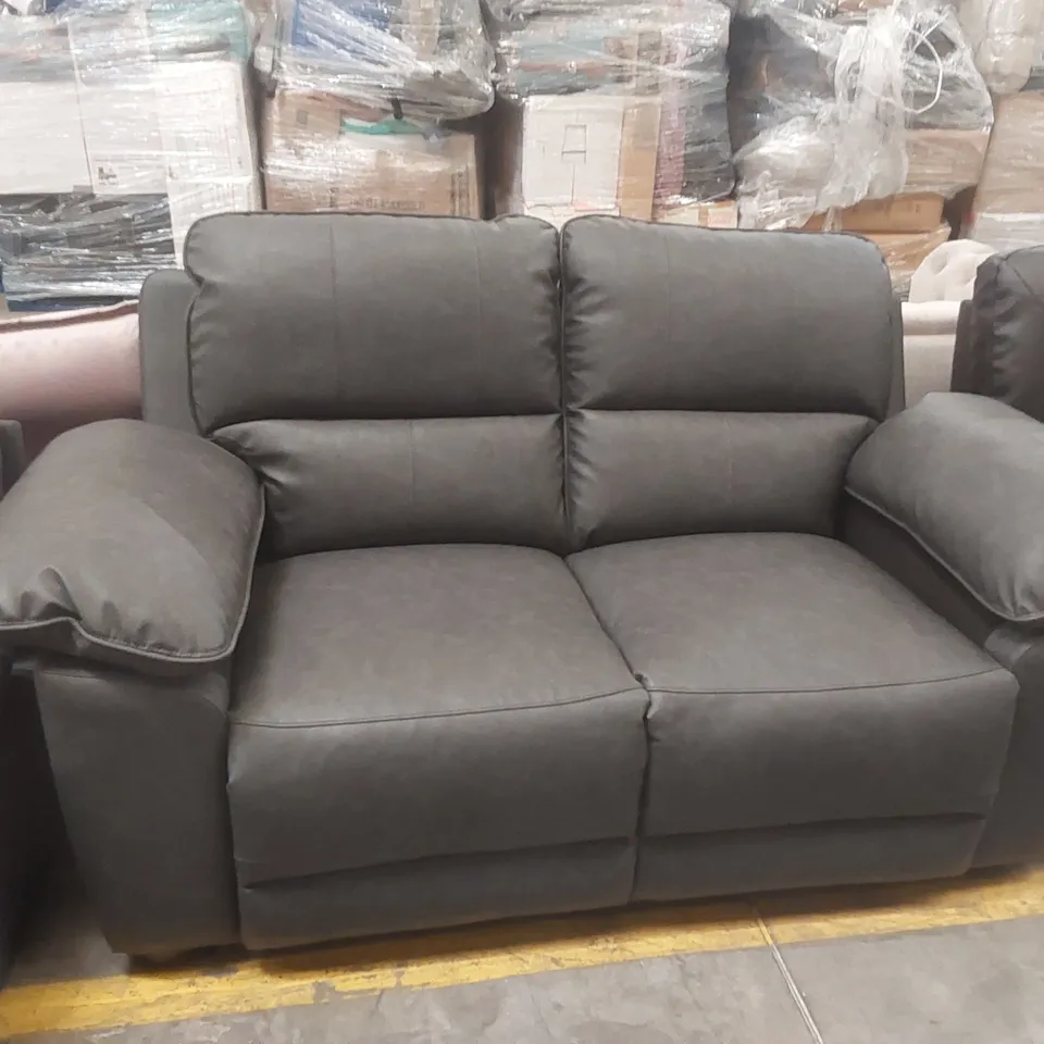 QUALITY DESIGNER 2-SEATER FAUX LEATHER UPHOLSTERED MANUAL RECLINER SOFA