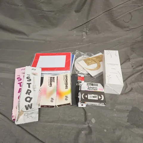 APPROXIMATELY 15 ASSORTED HOUSEHOLD ITEMS TO INCLUDE - AIRUP STRAW, VALENTTE REED DIFFUSER, MUC-OFF TUBELESS RIM TAPE, ETC 
