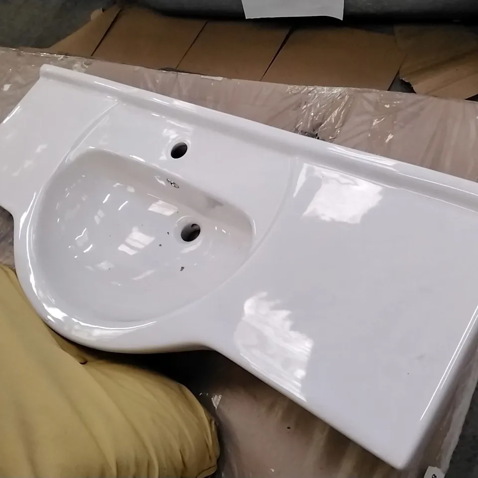 DESIGNER WHITE CERAMIC SINK BASIN
