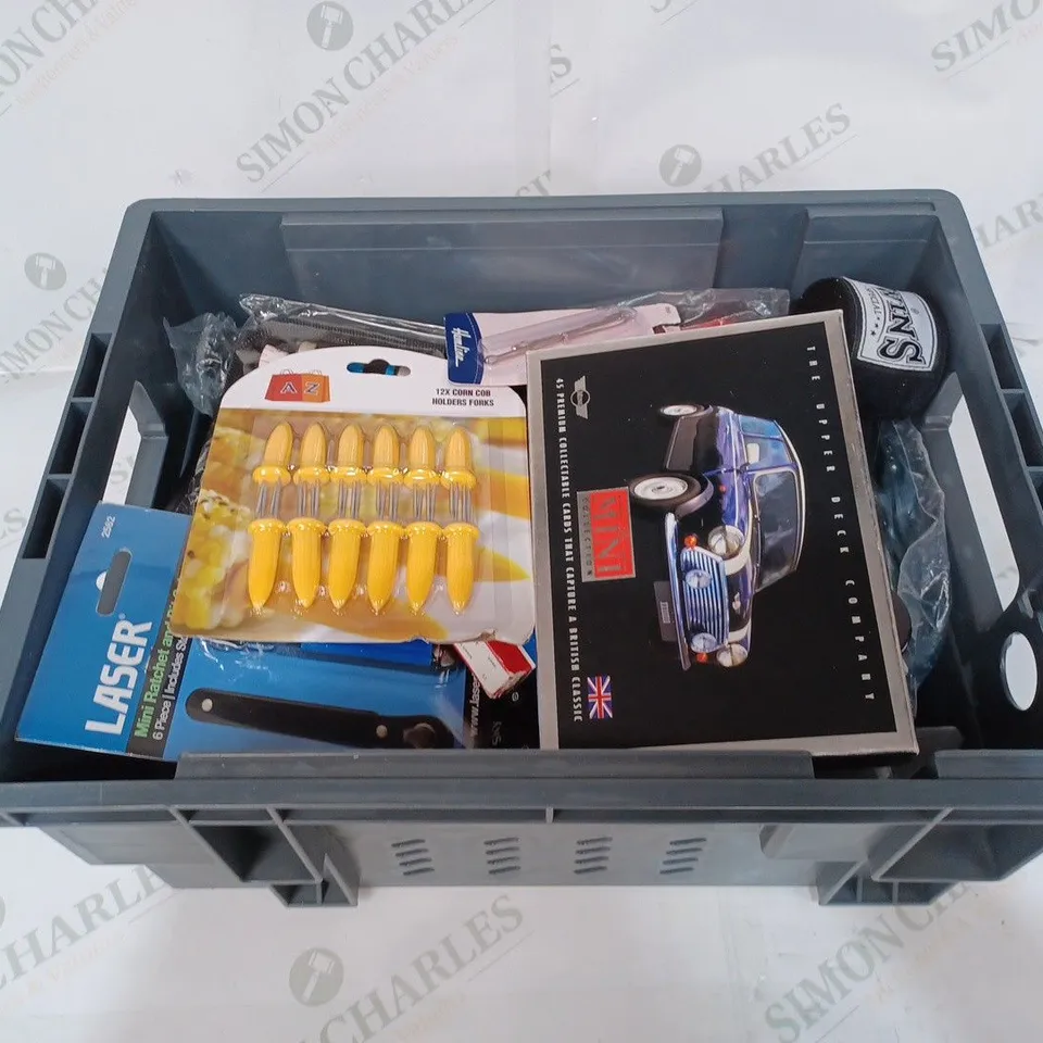 BOX TO CONTAIN APPROX. 25 X ASSORTED HOUSEHOLD PRODUCTS. INCLUDES ROOF & GUTTER SEALANT, SKY REMOTE, GARDEN HOSE SPRAY NOZZLE, CRAFT MATERIAL ETC 