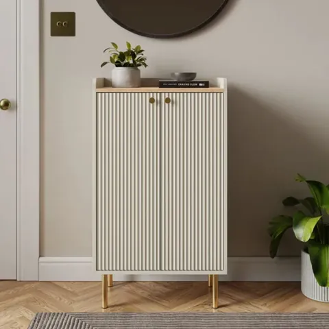 BOXED GEORGI RIBBED 2 DOOR HALLWAY SHOE STORAGE UNIT (1 BOX)