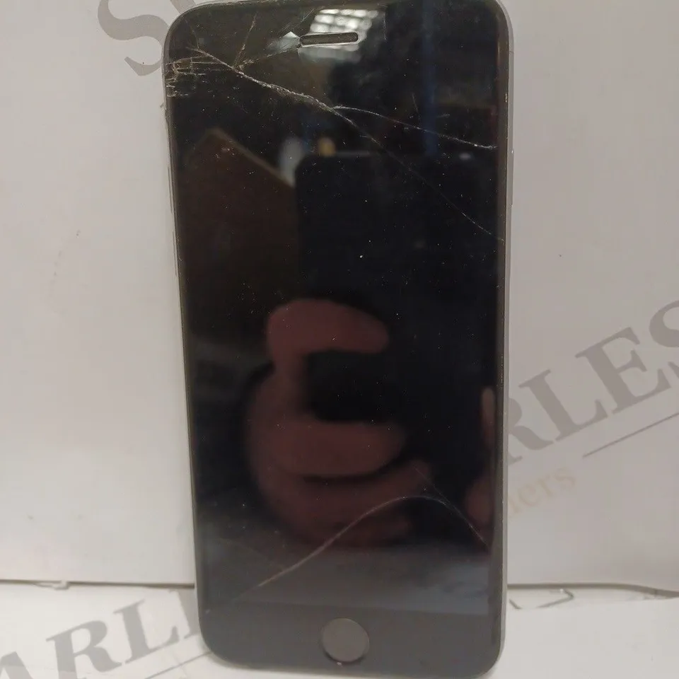 IPHONE 6S A1688 - SILVER