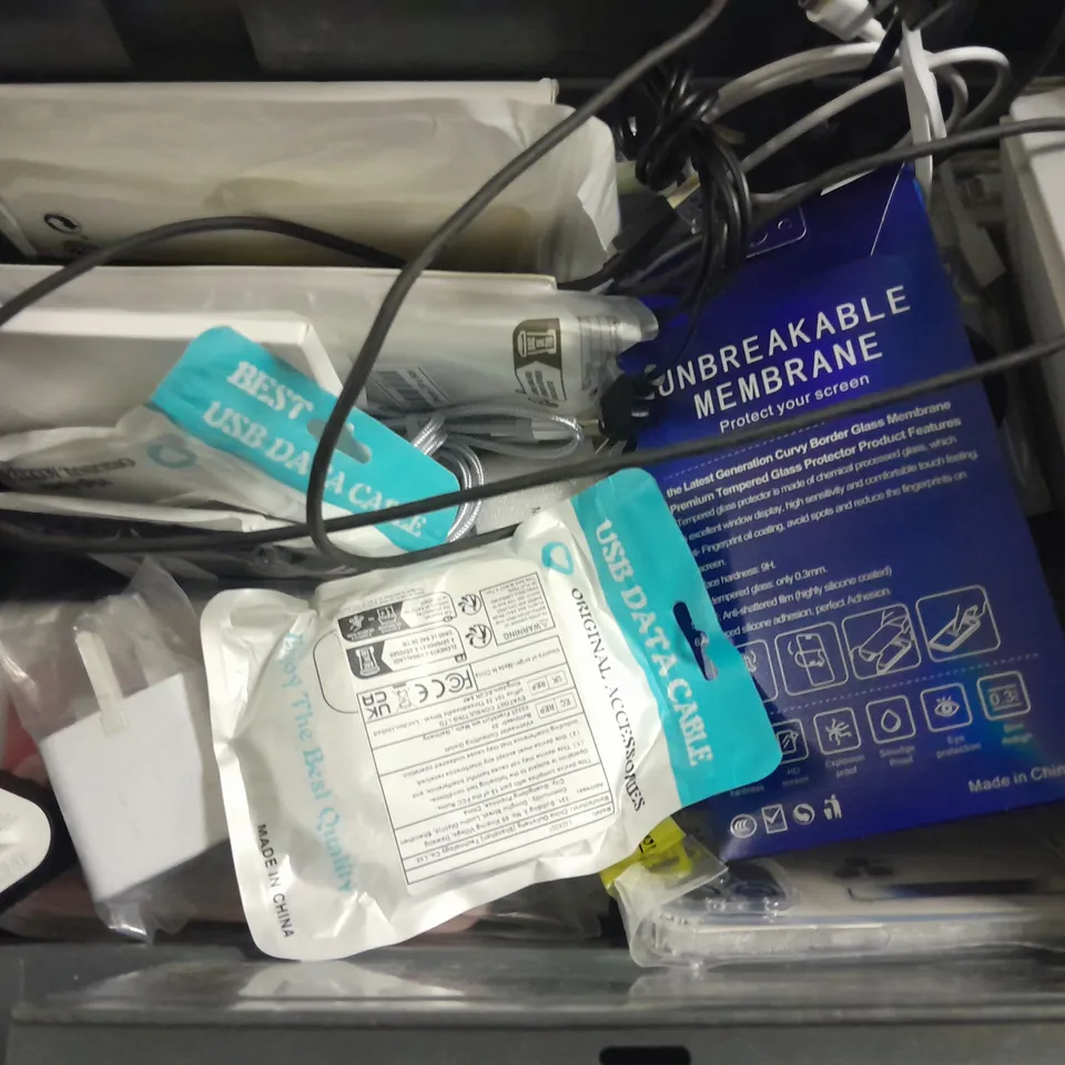 LOT OF ASSORTED MOBILE PHONE ACCESSORIES TO INCLUDE SCREEN PROTECTORS, CASES AND CHARGE CABLES