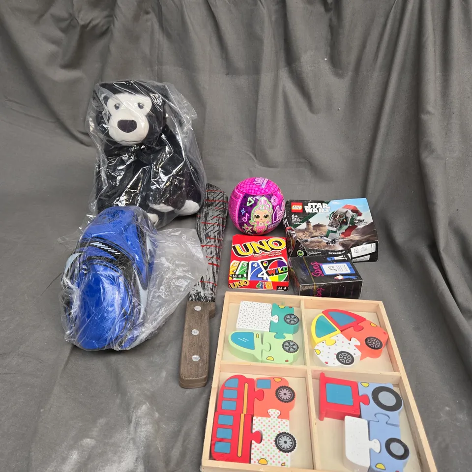 BOX OF ASSORTED TOYS AND GAMES TO INCLUDE TEDDIES, LEGO AND CARD GAMES