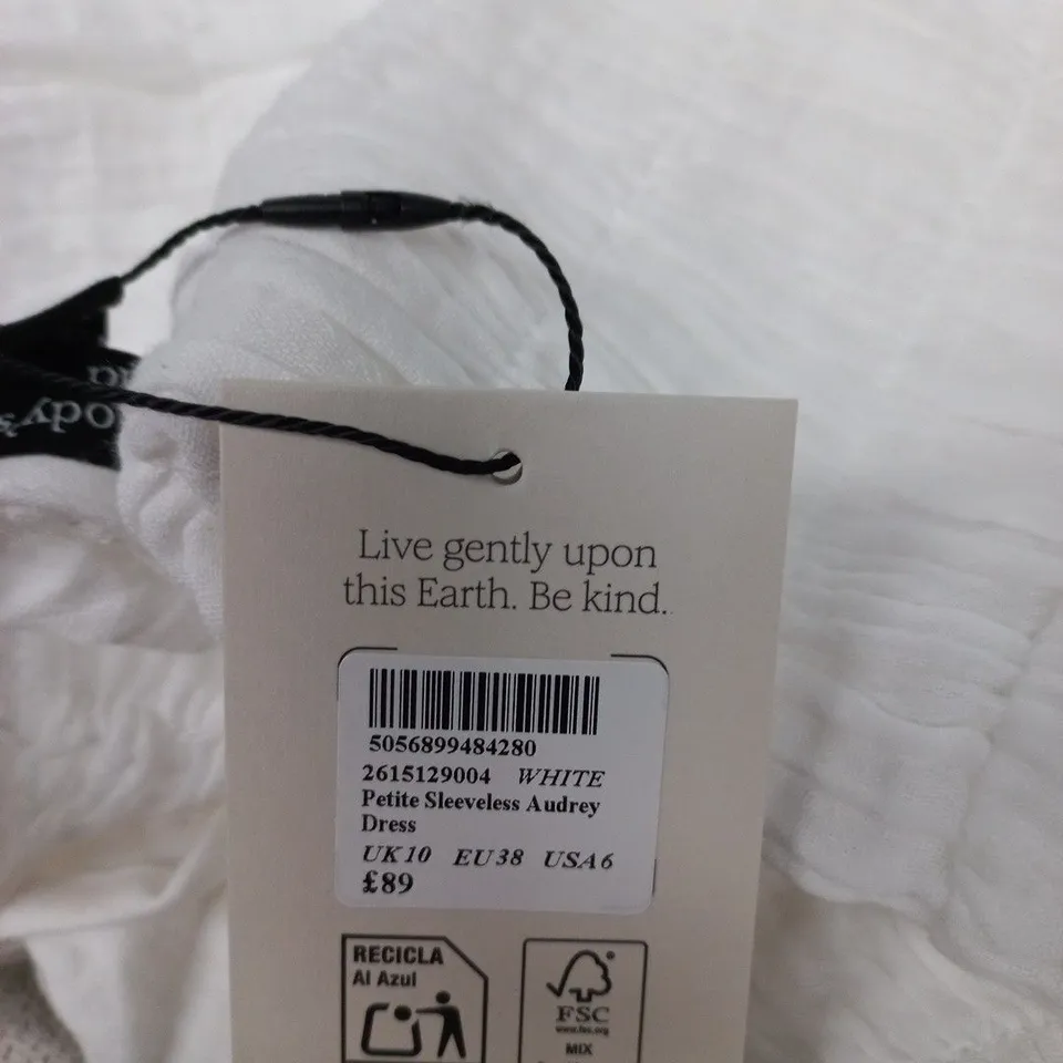 BAGGEDNOBODYS CHILD PETITE SLEEVELESS AUDREY DRESS - WHITE - SIZE 10