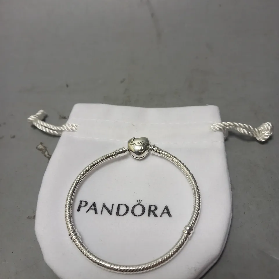 PANDORA S925 HEART CLASP ENGRAVED SMALL BRACELET