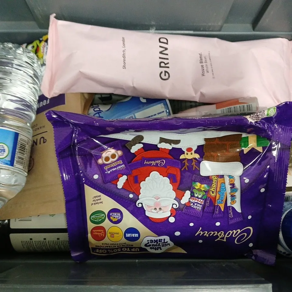 APPROXIMATELY 10 ASSORTED FOOD ITEMS TO INCLUDE PACT COFFEE DECAF HOUSE BLEND, GRIND HOUSE BLEND, CADBURY CHOCOLATE, ETC