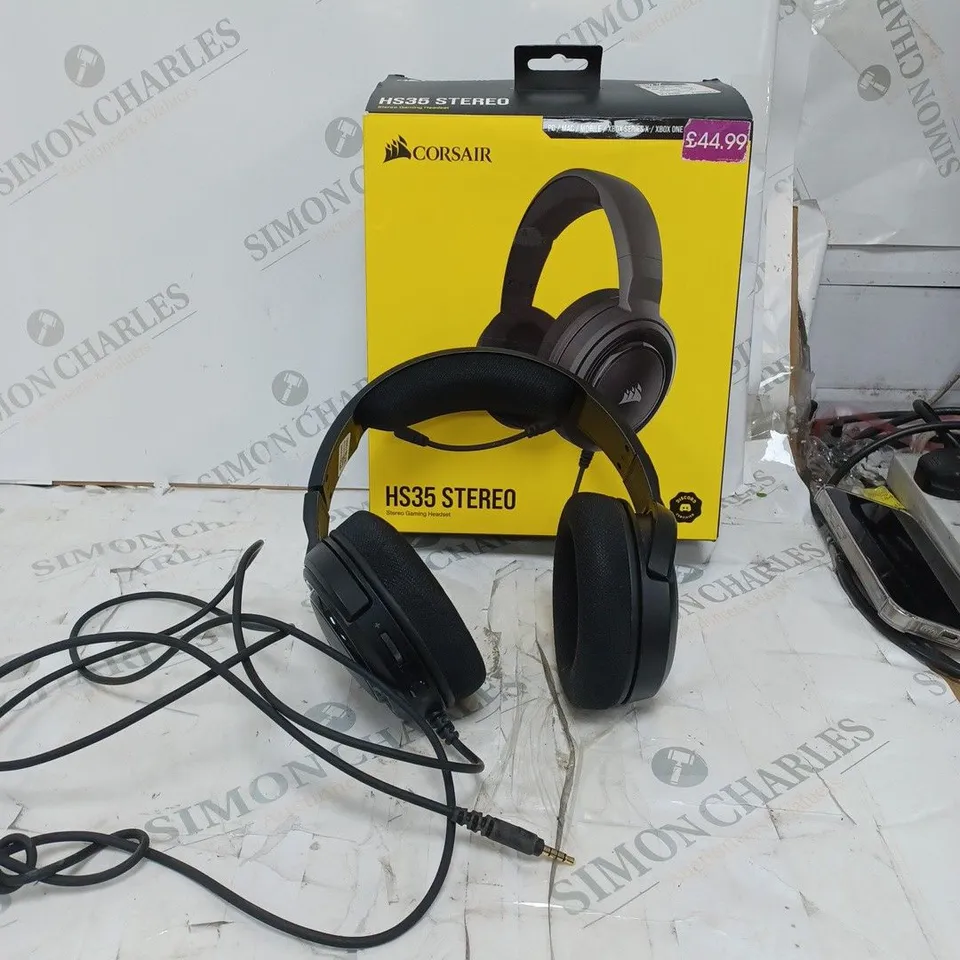 CORSAIR HS35 STEREO GAMING HEADSET