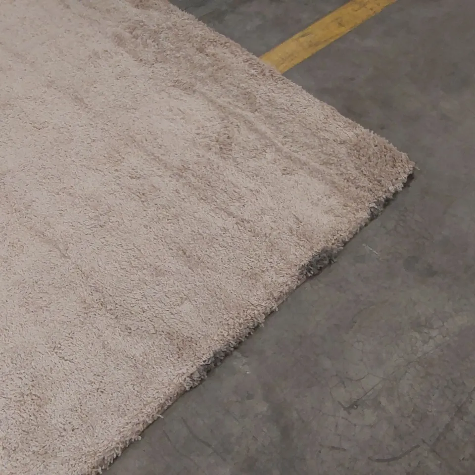 QUALITY DESIGNER AREA RUG - APPROXIMATELY 290 x 200cm