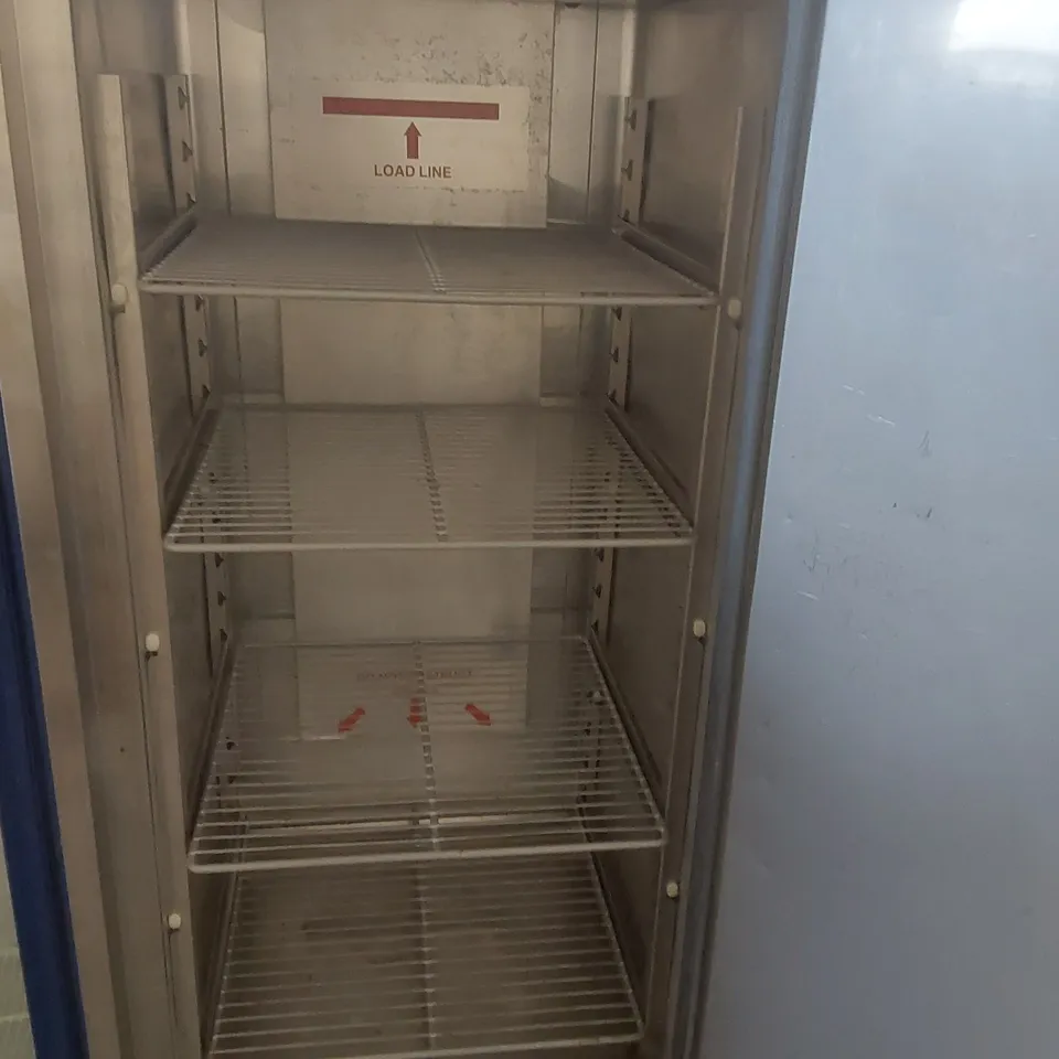 WILLIAMS HZ16 COMMERCIAL UPRIGHT REFRIGERATOR