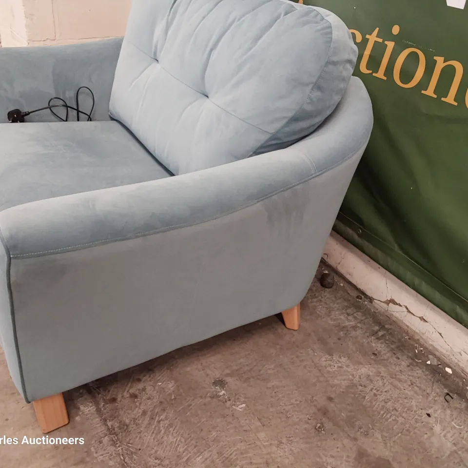 QUALITY BRITISH DESIGNER G PLAN HATTON POWER RECLINING SNUGGLER CHAIR PLUSH AIRFORCE FABRIC 