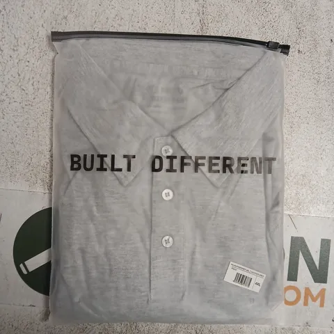 BAGGED BUILT DIFFERENT POLO SHIRT IN HEATHER GREY SIZE 4XL