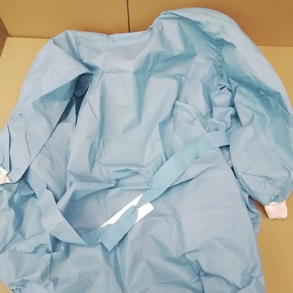 PALLET OF APPROXIMATELY 450 ASSORTED BRAND NEW GOWNS TO INCLUDE - DISPACK REINFORCED SURGICAL GOWNS IN SIZE LARGE & MEDCARE LAMINATED GOWNS IN SIZE XL
