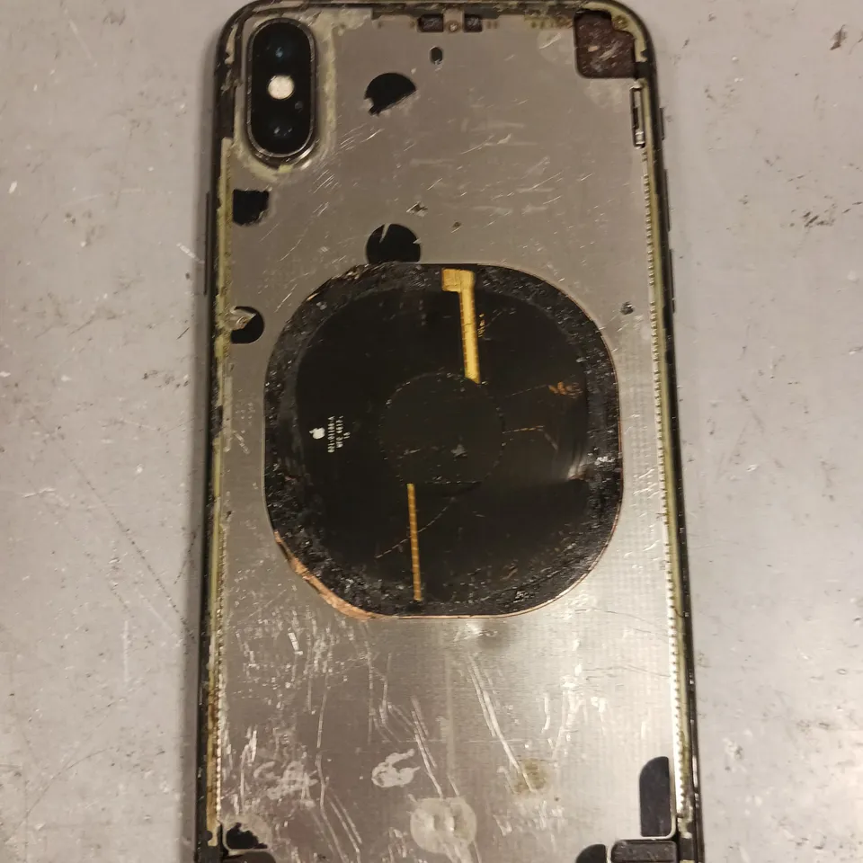 APPLE IPHONE X SMARTPHONE 