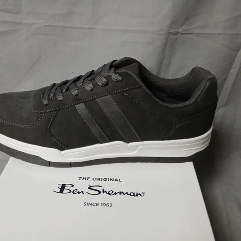 BEN SHERMAN CURVE GREY SNEAKERS – UK 8 (EUR42 / US9) BS36004