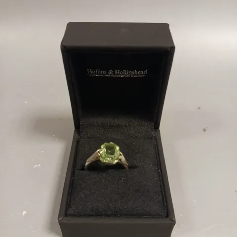 HOLLINS AND HOLLINSHEAD SILVER CUBIC GREEN STONE RING
