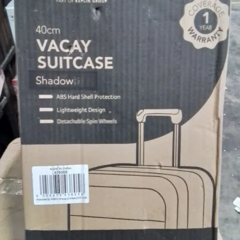 BOXED LUGG VACAY SUITCASE