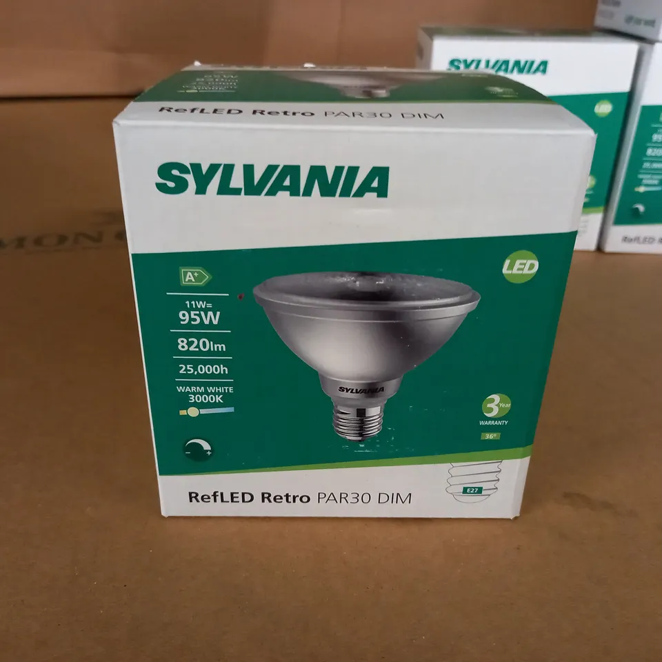 LOT OF 5 SYLVANIA LIGHTBULBS 