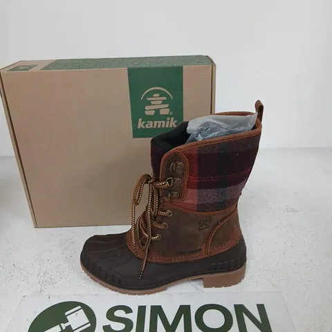 KAMIK SIENNA 2 WOMEN'S WINTER BOOTS - DARK BROWN PLAID, UK 6